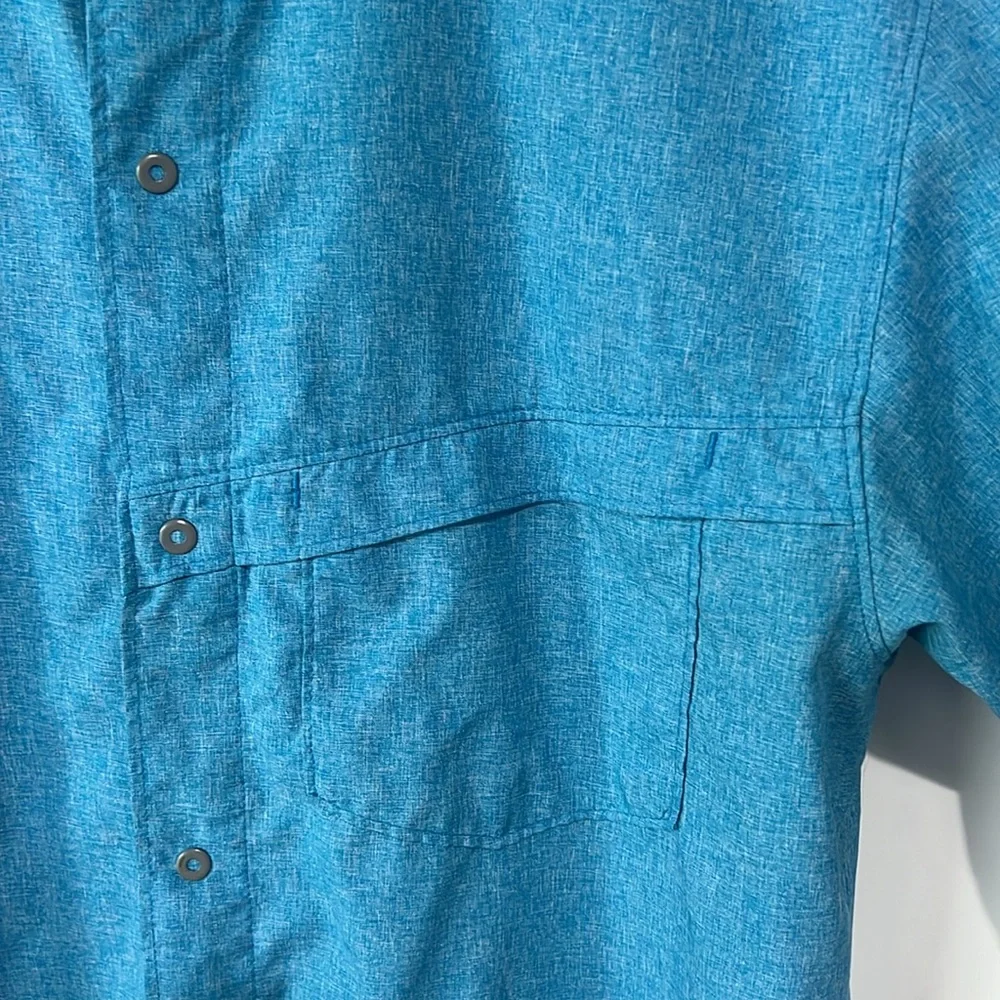 North Face Men’s Button Down Shirt Small